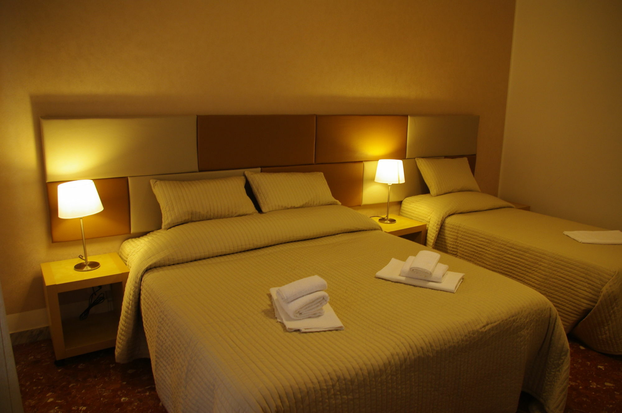 In Roma Life Hotel Eksteriør billede